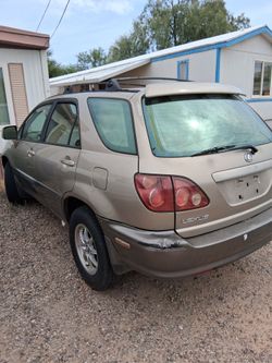 1999 Lexus 350