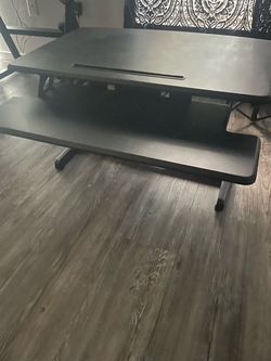 Black adjustable mini desk