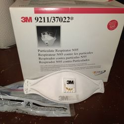 Case Of 10 Respiratory Masks