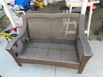 Free wicker furniture