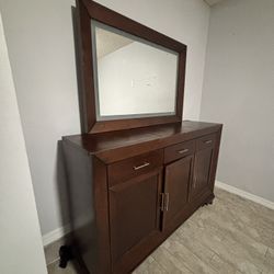 Real Wood Dresser +mirror