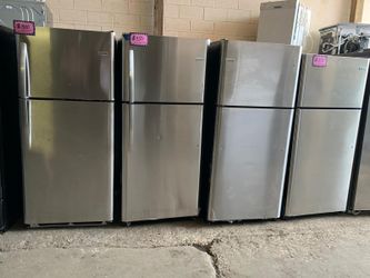 New scratch and dent top and bottom refrigerators starting at $250 and up