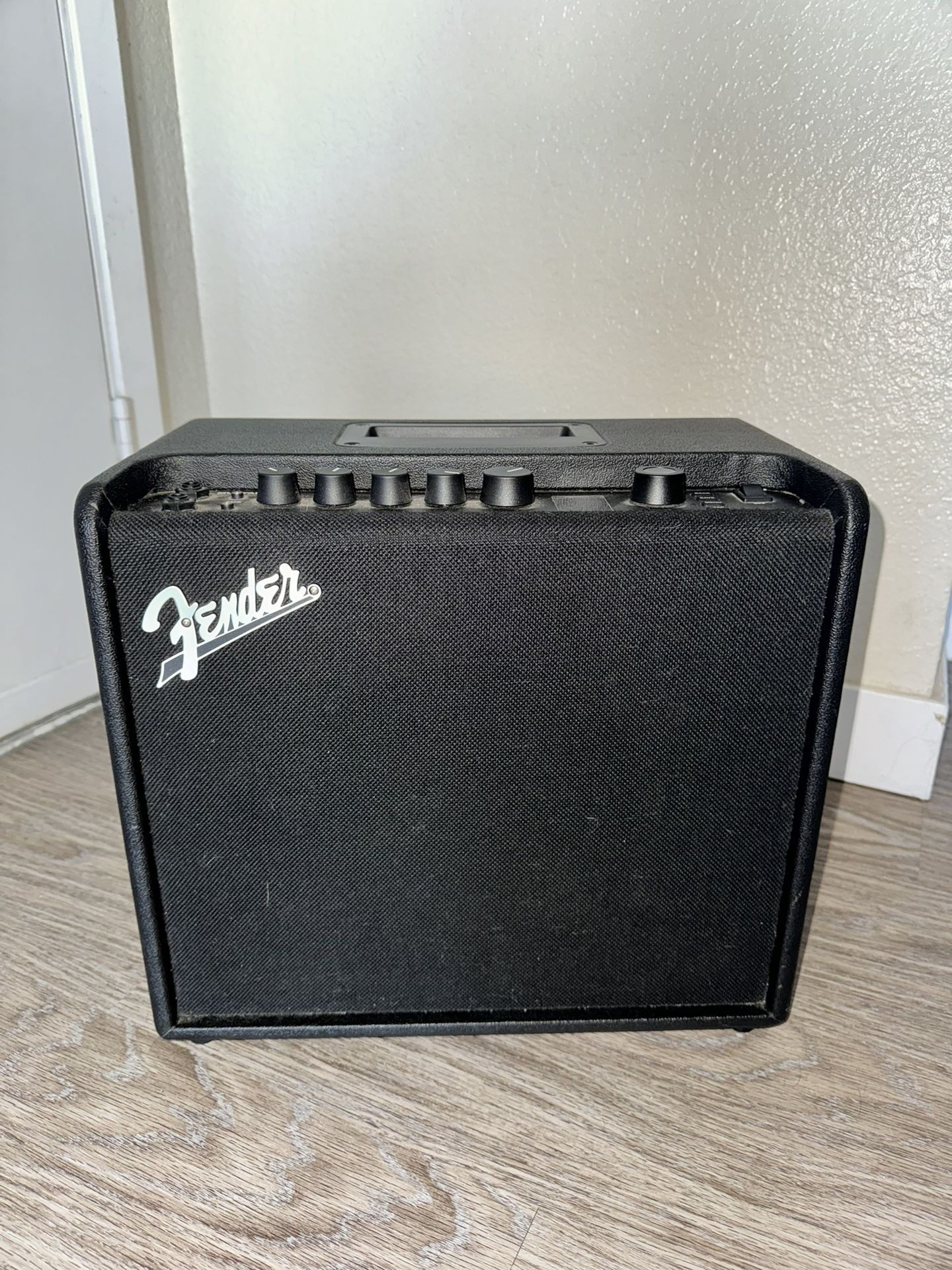 Fender Mustang LT25