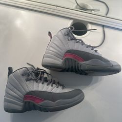 Air Jordan 12 Retro Size 4 