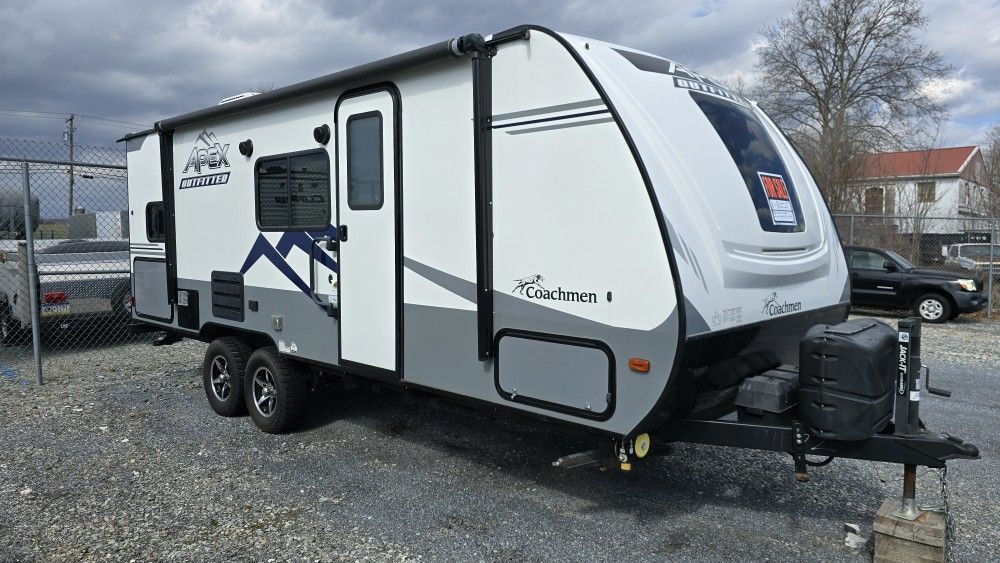 2021 Coachmen Apex nano offgrid
