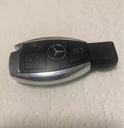Replacement For 2009 2010 2011 2012 Mercedes Benz E350 Key Fob Remote