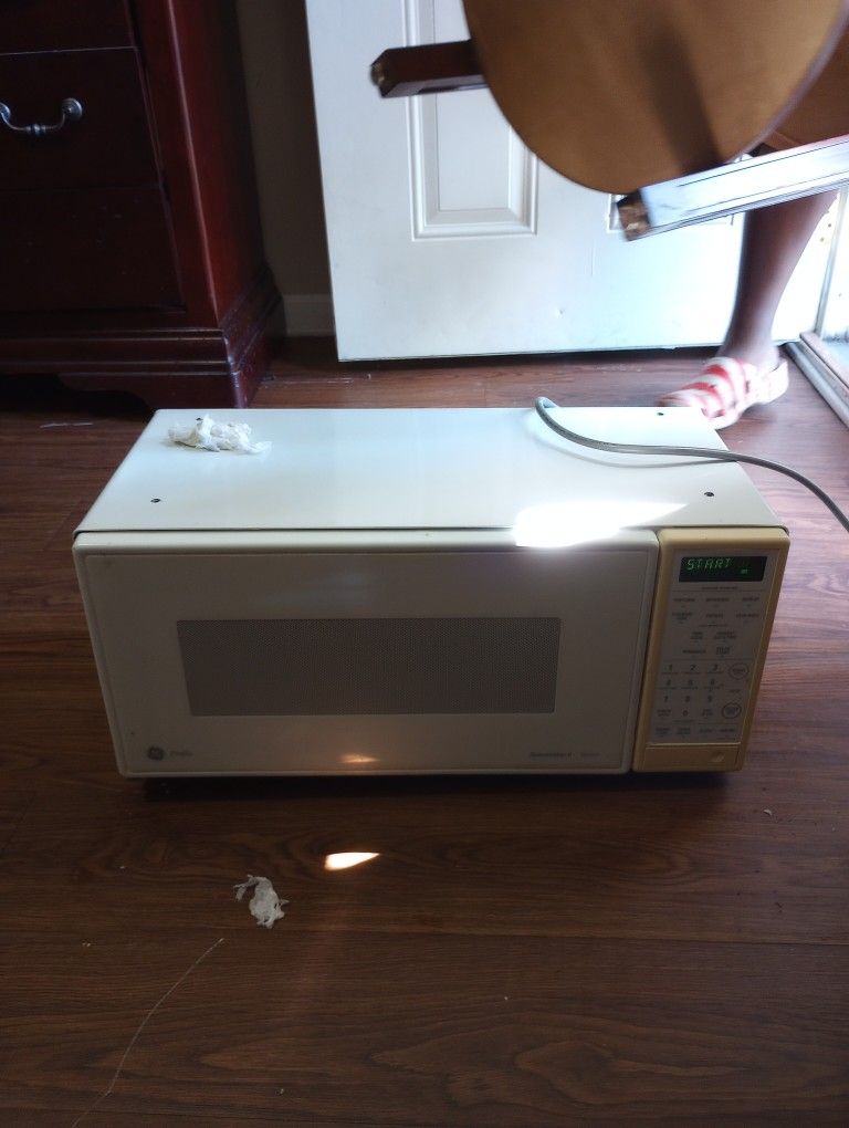 Clean Microwave Very Clean
