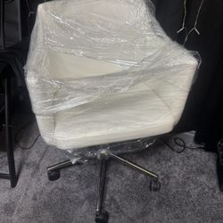 Beautiful New White Chair