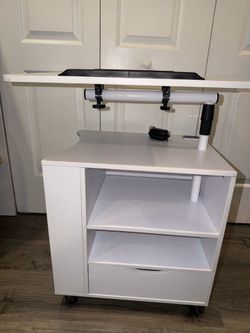 Adjustable Rotating Side Table