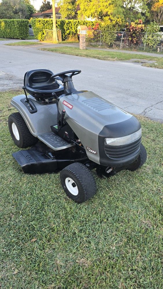 Lawn Mower Tractor 