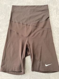 Maternity Clothes