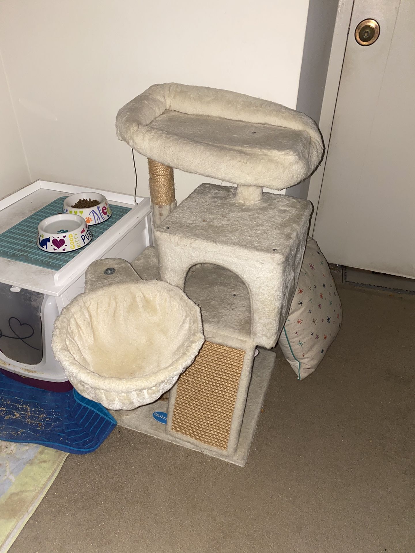 3-Stage Cat Tower
