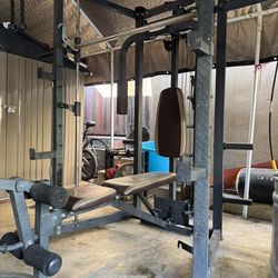 Smith Machine/ Bench Press