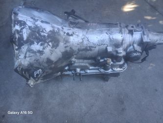 Transmission. Used.   700r4.