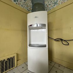 Whirlpool Drinking Water Cooler 