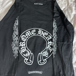 Black chrome heart long sleeve size M