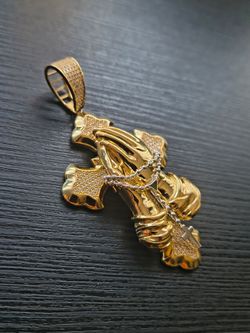 14K BEAUTIFUL PENDANT ✝️