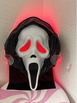 GHOSTFACE WINDOW LED PEEPER