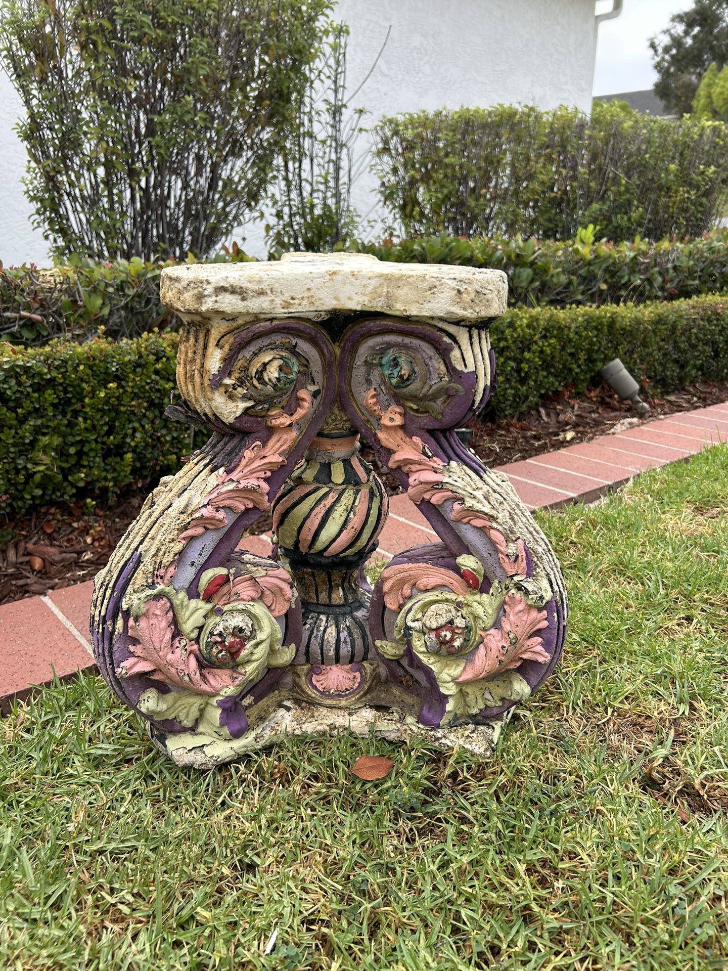 Antique Hand Painted Chipping Paint Weathered Plant Stand Stone Rustic Ornate Garden Decor Table Landscape Pot Planter Holder Vintage Flowers Plants A