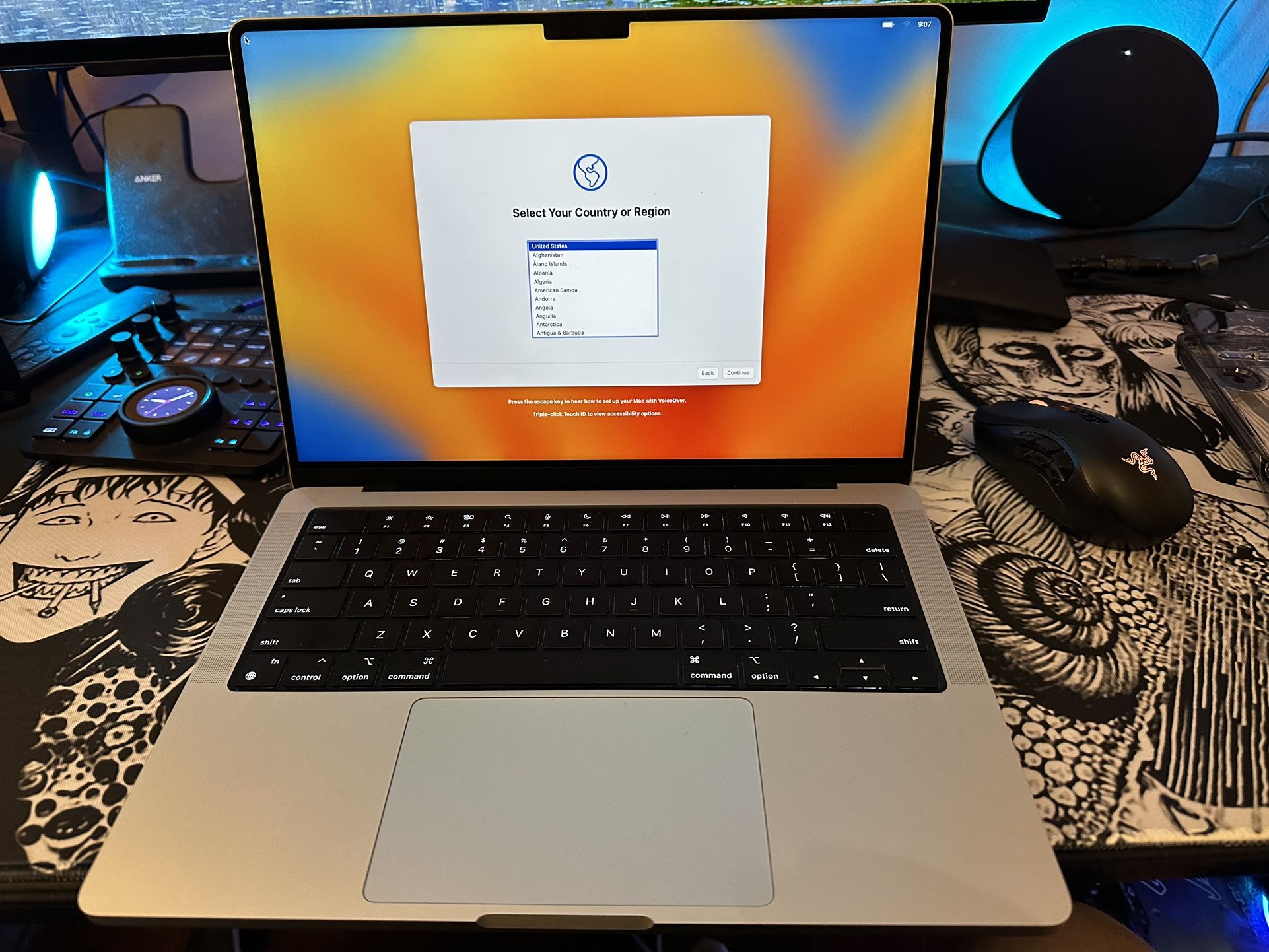 MacBook Pro 14 Inch, Silver, M1 Pro, 16 GB RAM, 512 GB SSD (Charger ...