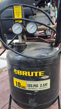 Brute 10 Gallon Air Compressor with Hose