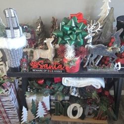 CHRISTMAS DECORATIONS!!!