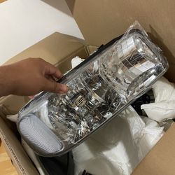 GMC Sierra 99 Headlights 