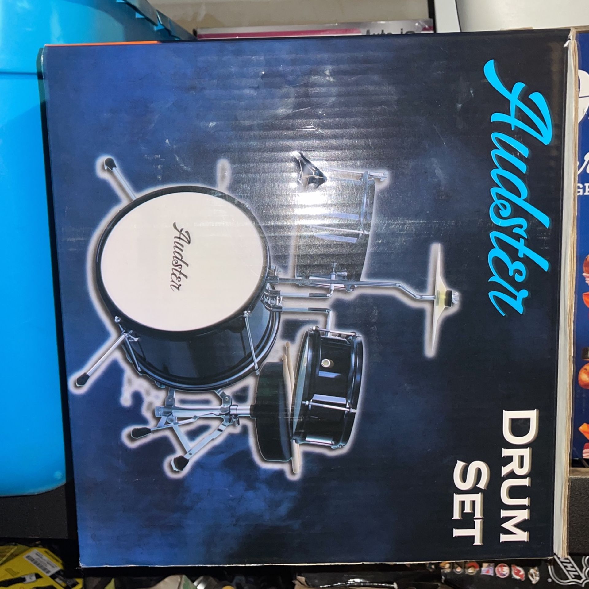 Audster Drum Set