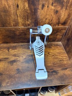 Yamaha 7210 Single Foot Pedal with Single Chain Drive