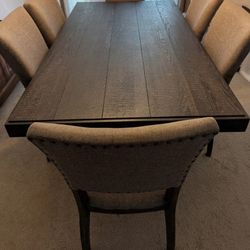 Dining Room Table with 6 Chairs 