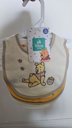 Winnie the pooh baby bibs