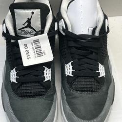Sneaker Air Jordan 4 Retro 
