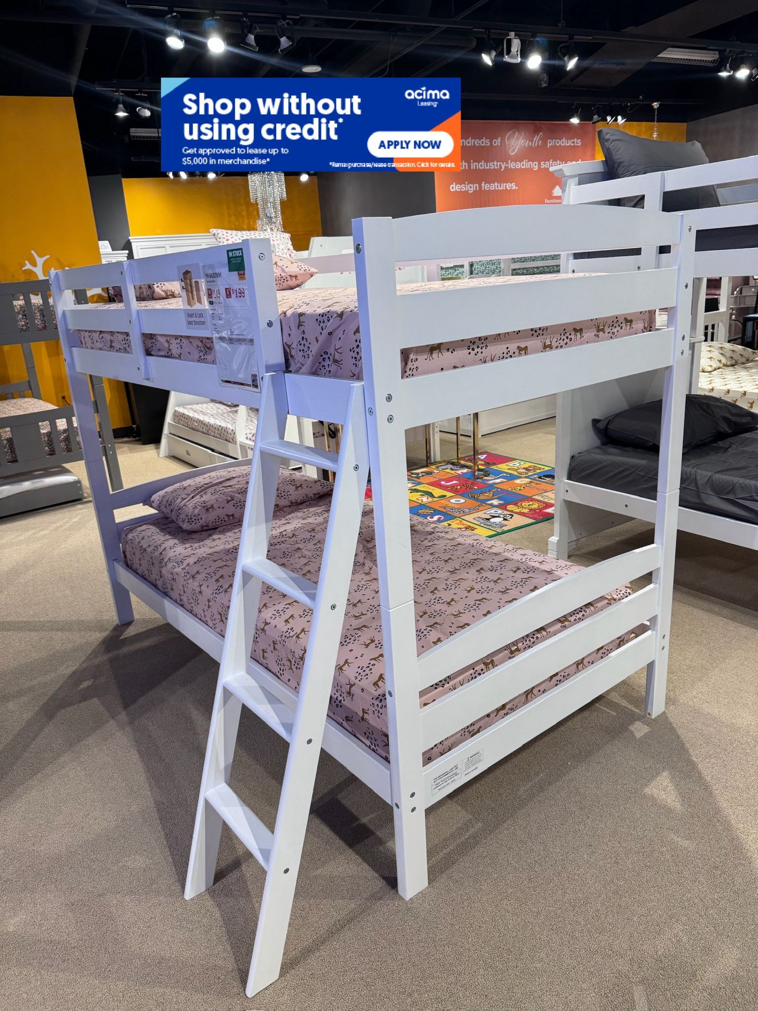 Twin Wooden Bunk Beds W. Orthopedic Mattresses 