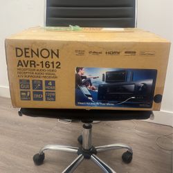 DENON AVR-1612 Receiver