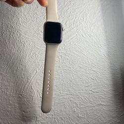 Apple Watch SE