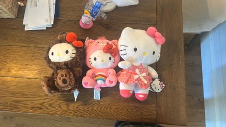 3 Hello kitty fair condition all new with tags