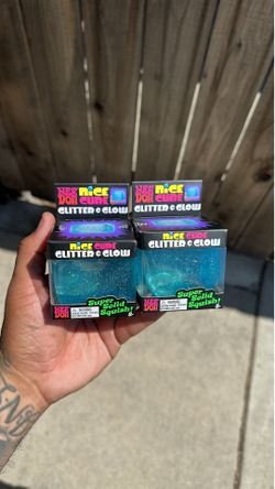 NeeDoh Nice Cube Glitter and Glow $20