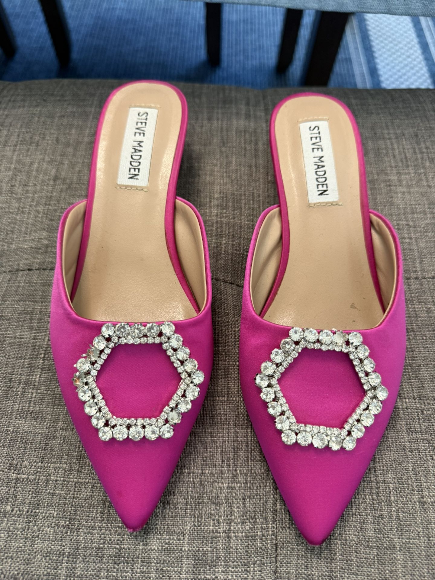 Steve Madden PINK SATIN Women's Kees Rhinestone Embellished Kitten Mule - Women’s Size 6 - $30 OBO