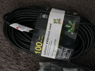 Outdoor Extension Cord  100 Foot 