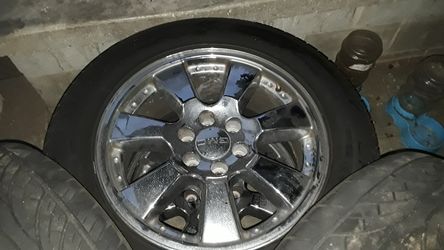 GMC 20 inches rims