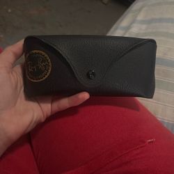 cover for glasses 