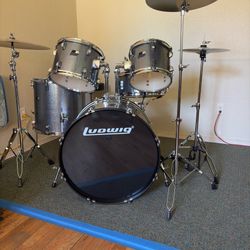 Drum Set.Ludwig. Brand new.