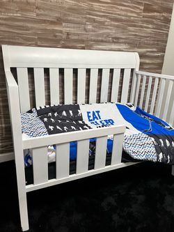Toddler bed