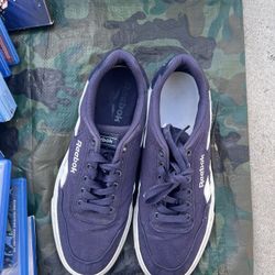 Reebok Men’s Shoes Size 10.5 Used Great Condition 