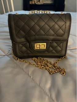 Small black purse