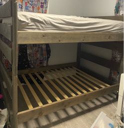 Bunkbed full over full real wood