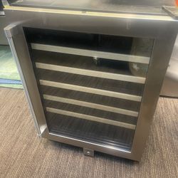 Vinotemp 51- Bottle Wine Cooler