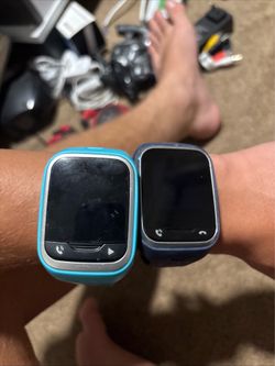LG GizmoGadget LG-VC200 Kid's Red Verizon Touchscreen GPS Locator Smart Watch