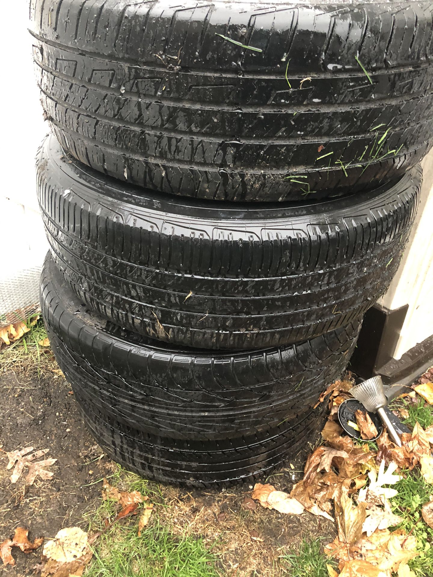 Rims and tires Nissan Altima 5 lug 215 60 15