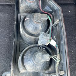 Jeep commander Tail Lights 